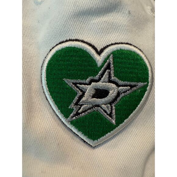 ‘47 women’s Dallas Stars NHL adjustable hat white with heart logo - Picture 3 of 9